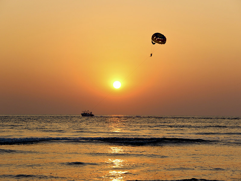 acquaspeed paracadute ascensionale al tramonto